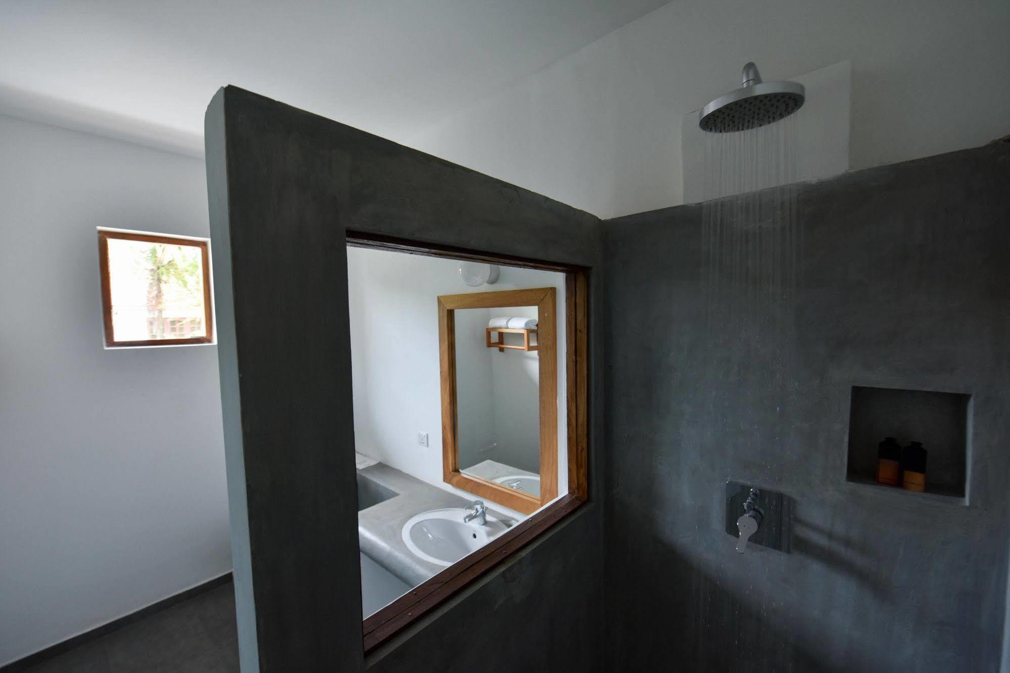 Moss Bnb Colombo Luaran gambar
